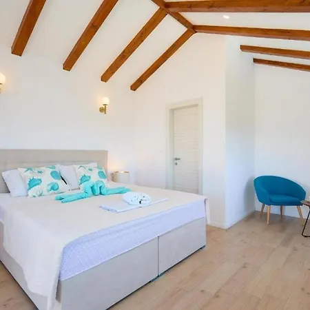Family Friendly House With A Swimming Pool Babino Polje, Mljet - 22326 Tatil Evi Babino Polje